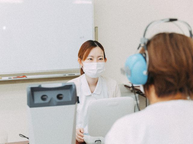 ＜保健師・正職員＞　南港病院　健診センターでの保健師　年間休日124日お休みが多い病院　